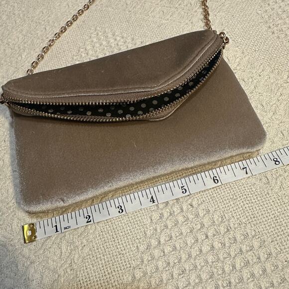 New! Urban Expressions Taupe Velvet Chain Clutch / Crossbody - Picture 9 of 9